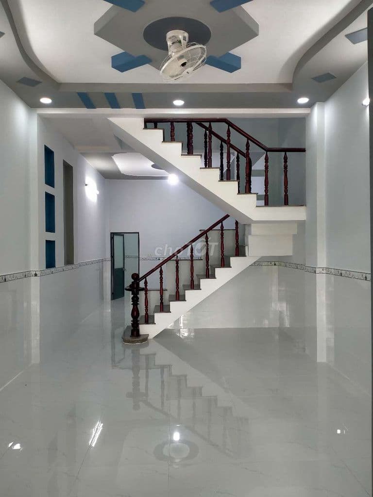 Nhà gần chợ liên ấp 2-6. DT 4 x 15 . nhà 1 trệt 1 lầu giá 2 tỷ 180 - Ảnh 3