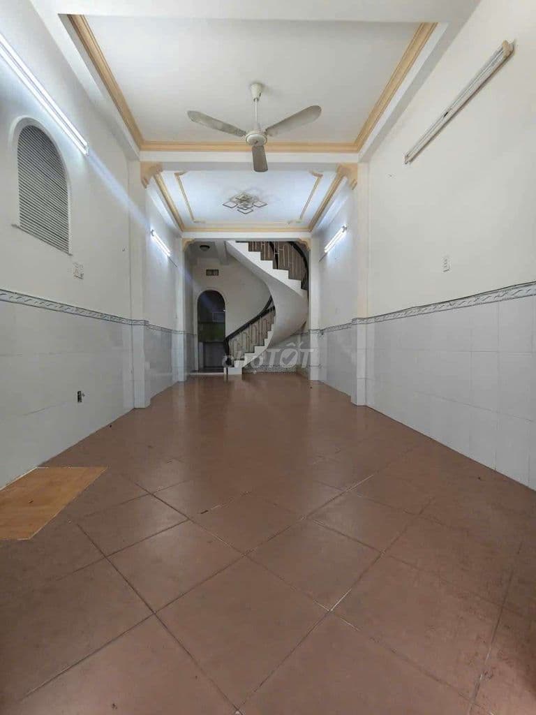 nhà bán đg.cmt8.p5.tân bình - Ảnh 2