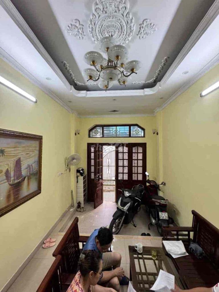 NHÀ ĐẸP_ DÂN XÂY_ NGÕ THÔNG_ CHỦ THIỆN CHÍ - Ảnh 2