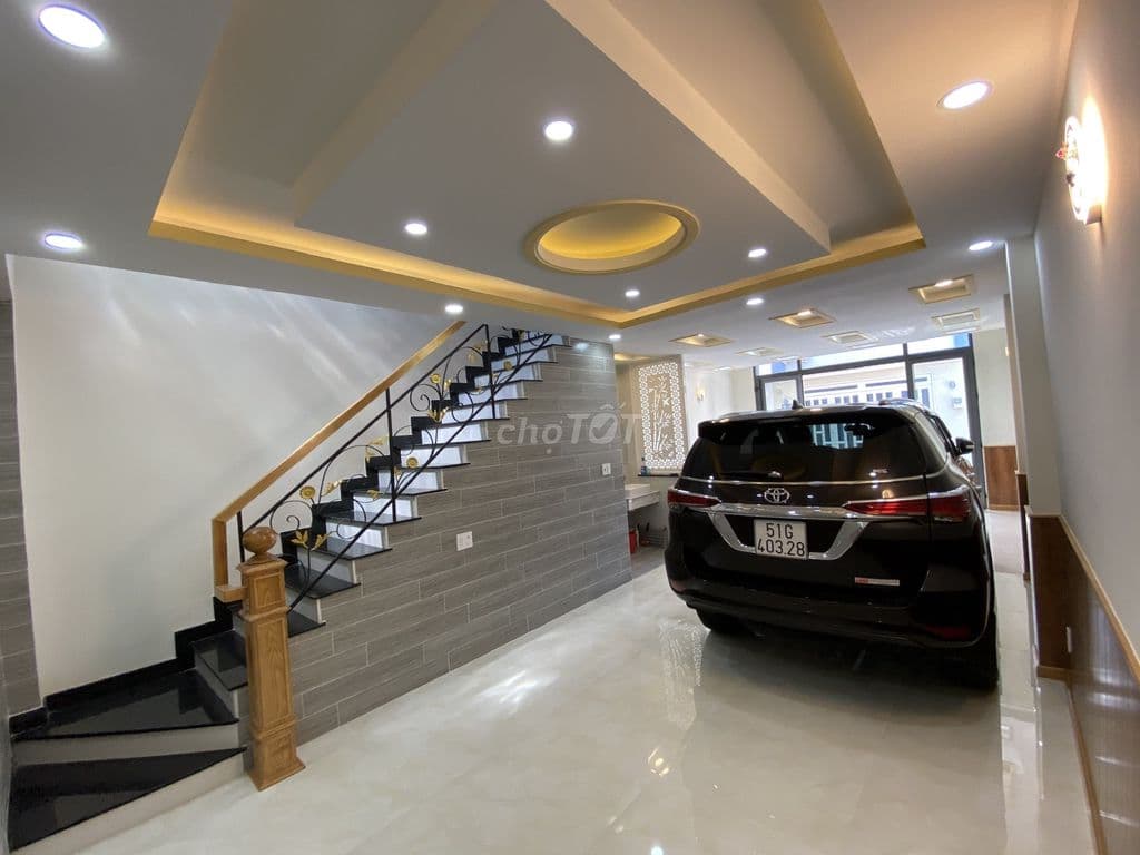 BÁN GẤP Căn nhà ở Đặng Thùy Trâm, DT 5m x 11m, trệt, 3 lầu, Sân thượng - Ảnh 3