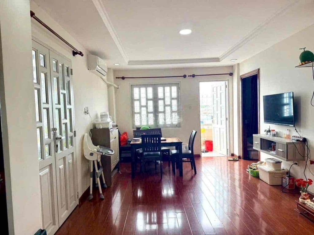 Chung cư Bình Thới - Lãnh Binh Thăng. Giá : 2,35 tỷ