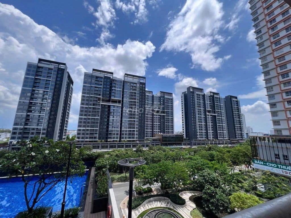 Bán Căn 2 pn 2wc 75m2 có nội thất 4.5 tỷ.