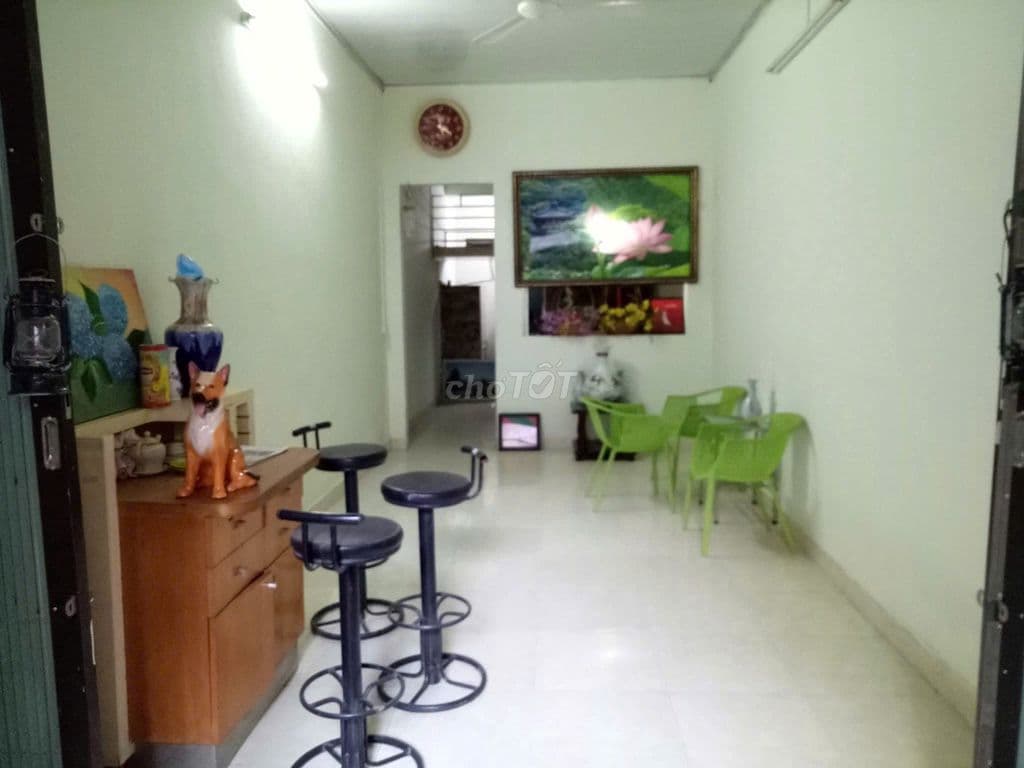 Cho thuê nhà riêng 2 tầng Nguyễn Hoàng Tôn, Q. Tây Hồ Hà Nội. - Ảnh 2