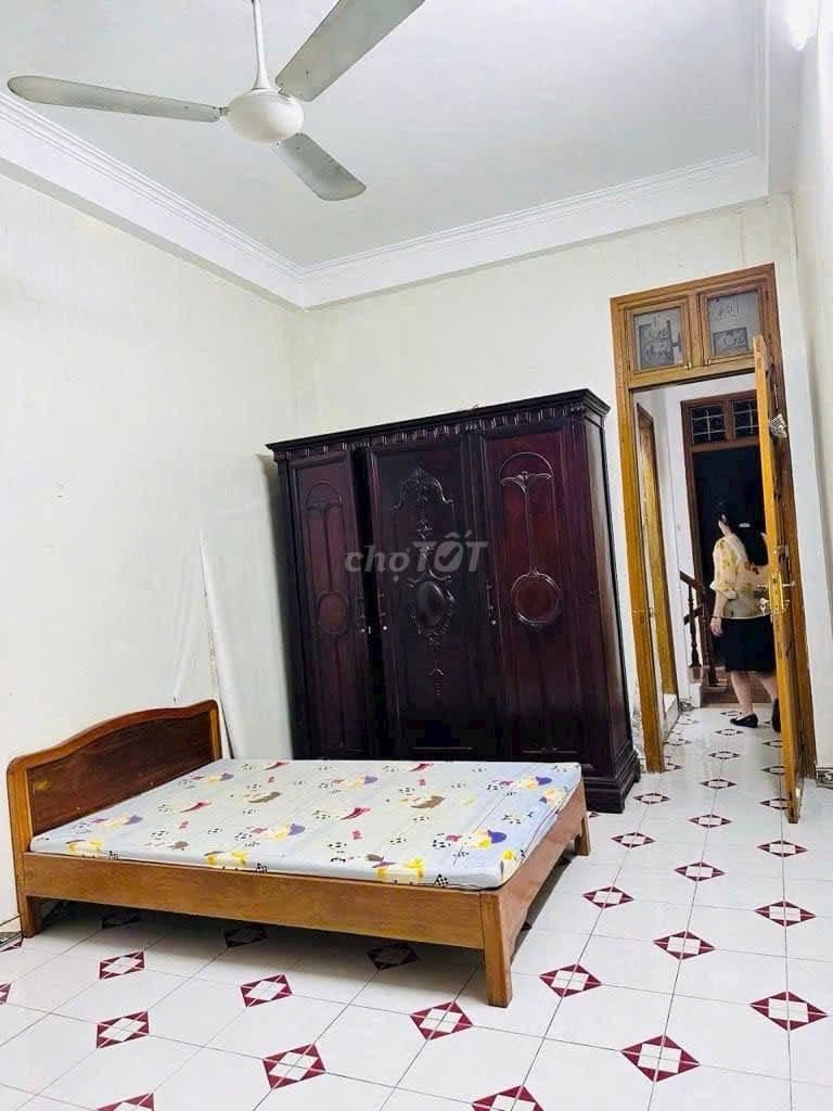 bán nhà riêng 2 tầng phố Ngọc Hà Ba Đình