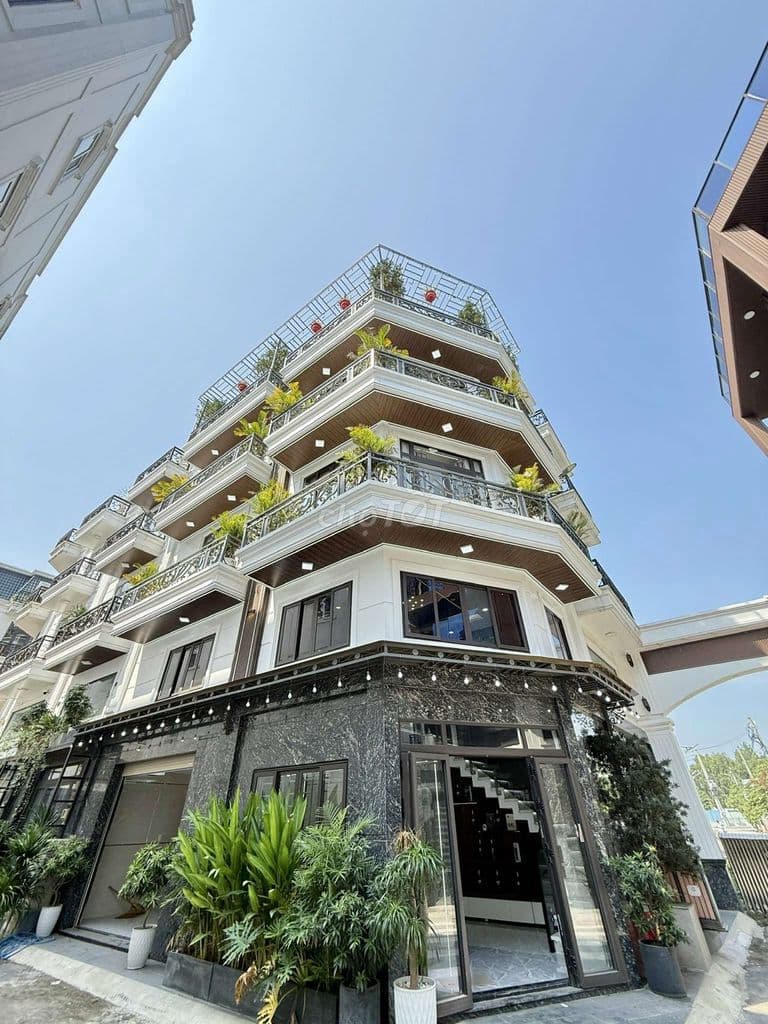 Nhỉnh 6 tỷ Nhà Phố góc 2 MT Hẻm rộng 12m Thông KDC Thành Đô