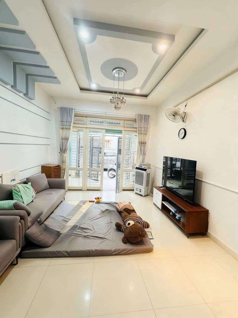 NHÀ NGON - GIÁ TỐT - HẺM XE HƠI - Ở NGAY - Ảnh 3