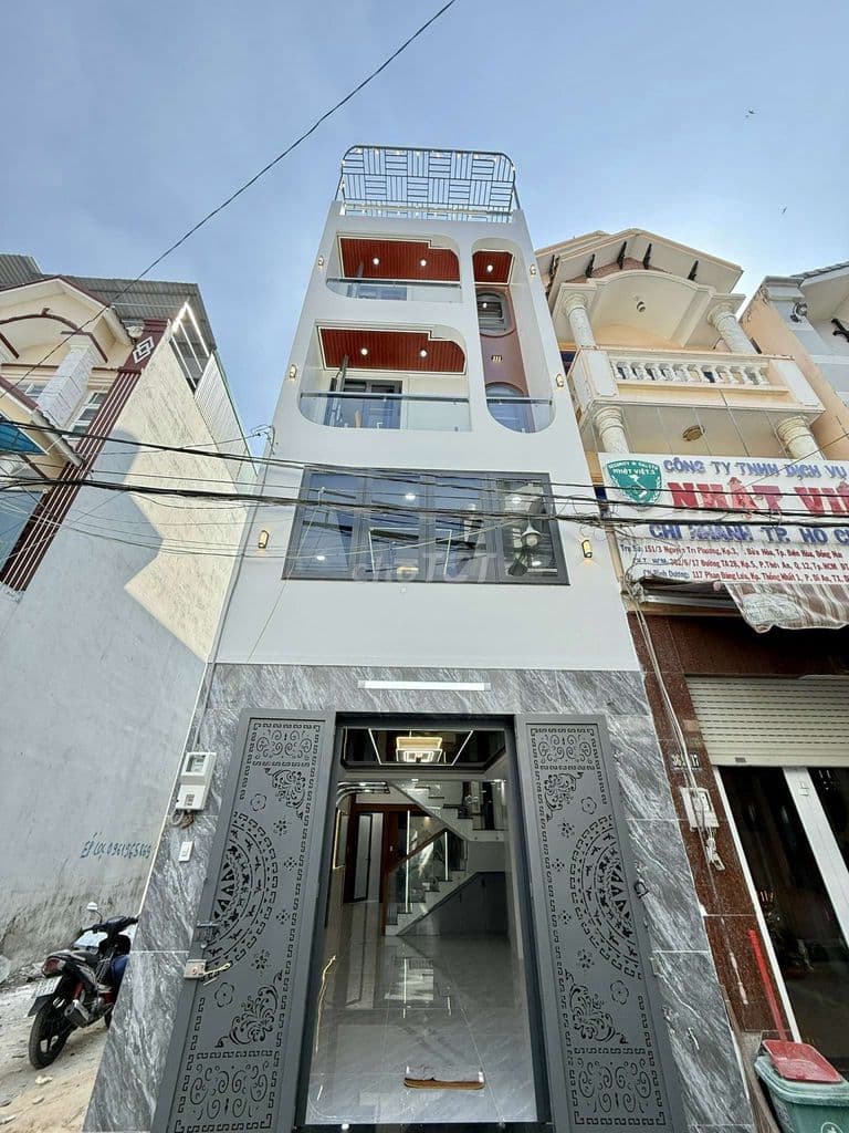 Nhỉnh 7 tỷ Nhà Phố 4m x 15m. 4 Tầng Hẻm 6m Thông Lê Thị Riêng