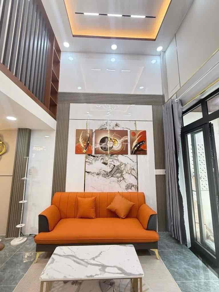 NHÀ ĐẸP NỘI THẤT CAO CẤP – LINH XUÂN, SÁT PHẠM VĂN ĐỒNG - ÔTÔ TẬN CỬA