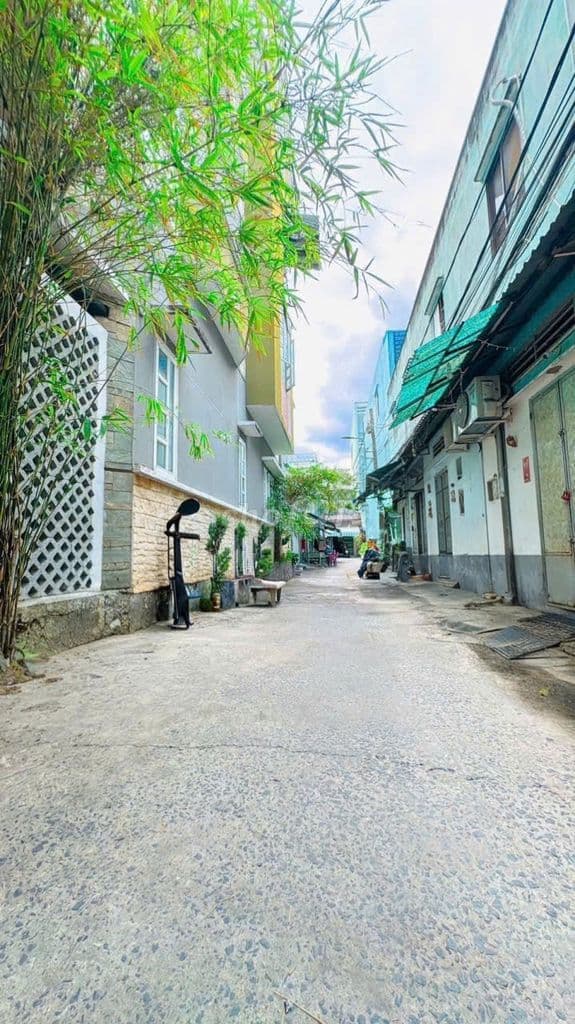 NHÀ ĐẸP HẺM 258 BÔNG SAO,SÁT MẶT TIỀN ĐƯỜNG,GẦN CÔNG VIÊN, DÂN TRÍ CAO - Ảnh 2