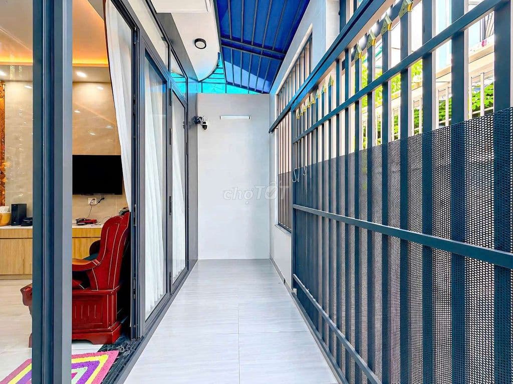 nhà 3 tầng gần mặt tiền giá 5 tỷ 390 quận 7 - Ảnh 2