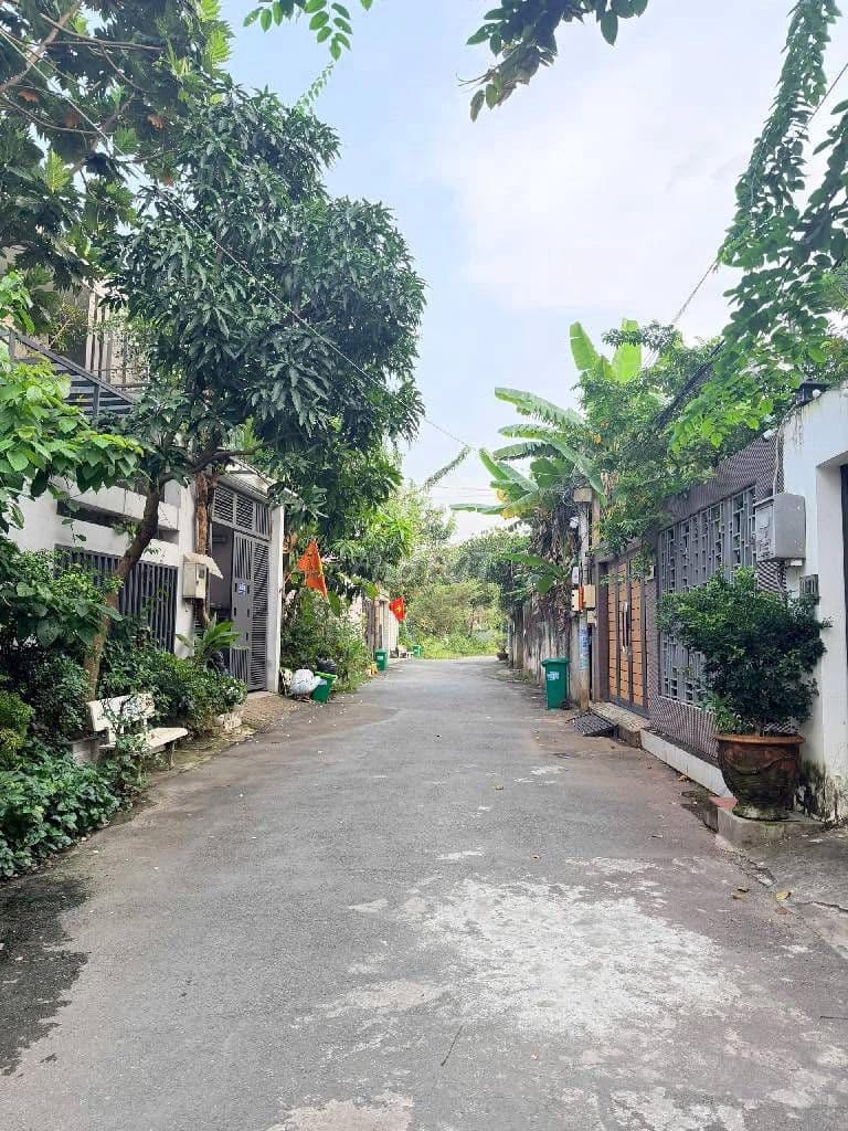 BÁN NHÀ 2 TẦNG 80M2 HẺM XE TẢI GẦN VX PHÚ HỮU QUẬN 9 6,3TY TÂY BẮC - Ảnh 2