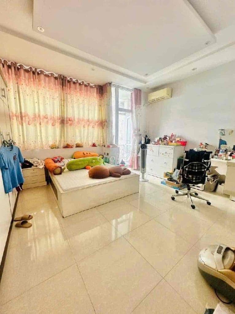 HƠN 6TỈ - PHƯỜNG 8 TÂN BÌNH - GIÁP QUẬN 1O - 4 x 11 - 3 TẦNG - HẺM XE - Ảnh 2