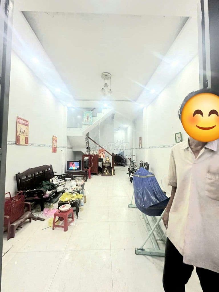 bán nhà giá rẻ DT: 4m*13m lầu suốt 2pn 2w phòng khách rộng - Ảnh 3