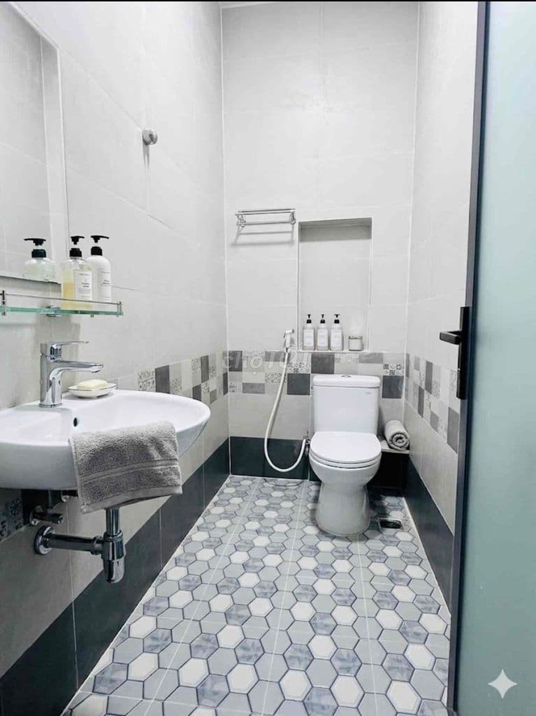 NHÀ MỚI 3 Tầng - Quang Trung P10 - 4.2x12 - 51m2 sổ vuông - Ảnh 2