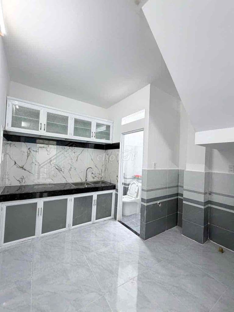 Nhà bán chính chủ 3,5-8m 1 lầu,đường trương thị hoa 50m. - Ảnh 2