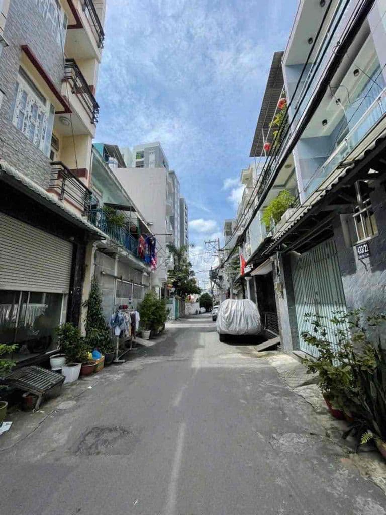 Nhà cũ cấp 4 có kết cấu ,phù hợp xây mới