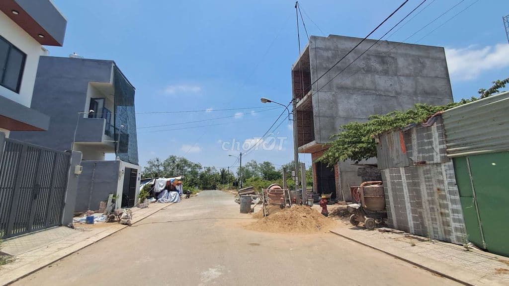 LÔ SẠCH ĐẸP 61.5M2 DỰ ÁN BLUE DIAMOND CẦN BÁN GẤP - Ảnh 3