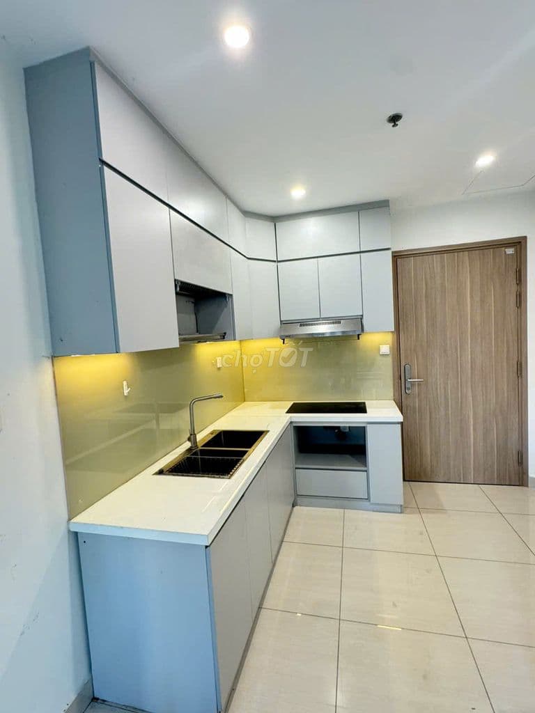 Kẹt tiền cần bán căn 2pn+ vinhomes grand park full nội thất giá 3.5ty