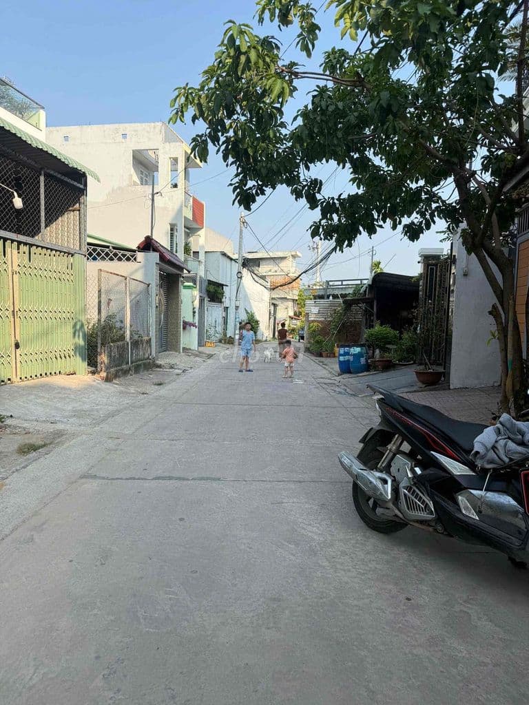 Chính chủ cần bán lô đất đẹp Đường Làng Tăng Phú, Q9 cũ, Tp. hcm