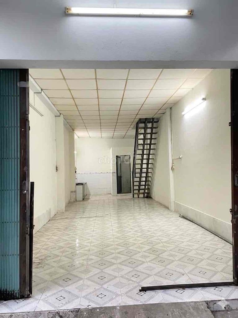trung tâm Q7. 5 trường đại học - Ảnh 2