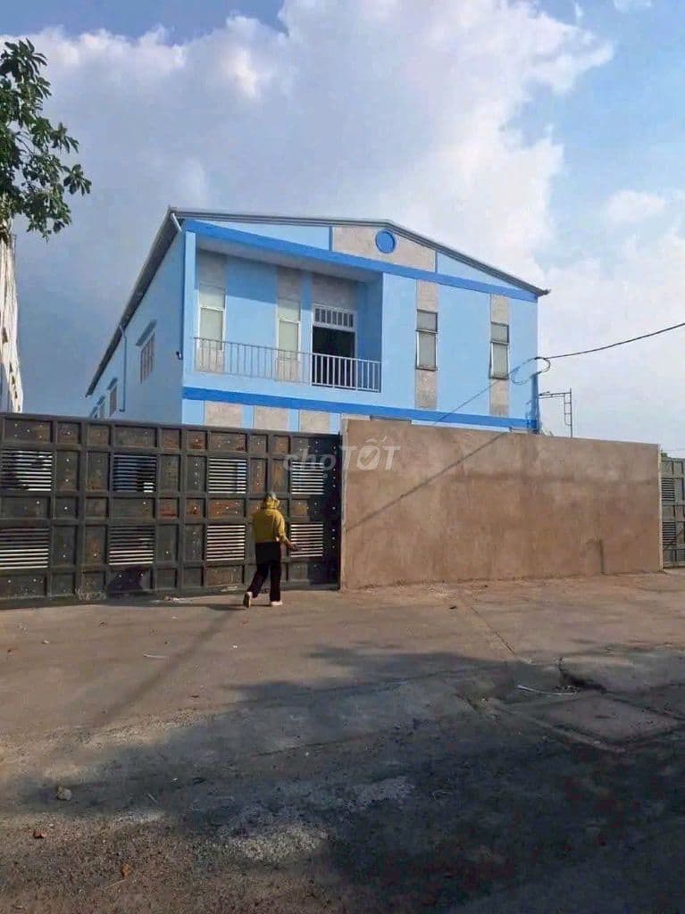 Cần bán gấp nhà xưởng xã Tân Hiệp, Hóc Môn