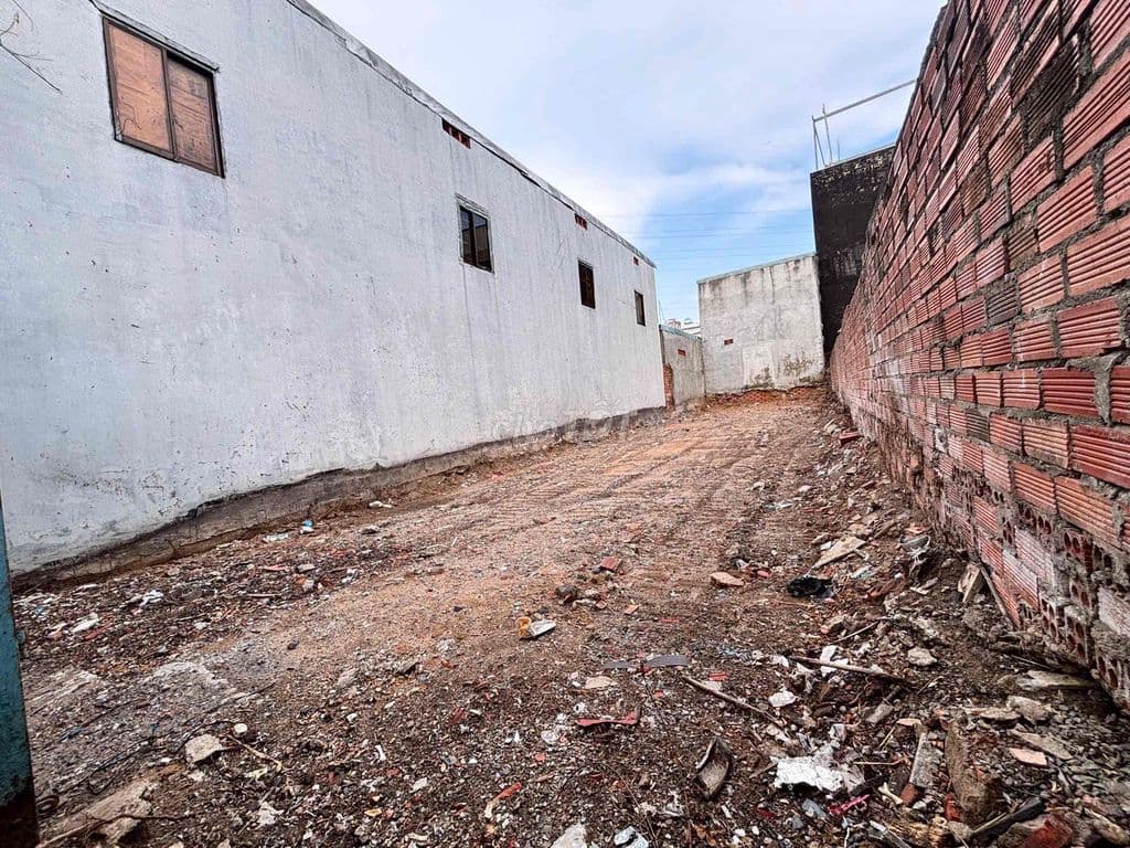 SĂN ĐẤT ĐẸP: 4.5x27 - Ô TÔ TRÁNH - ĐẶNG VĂN BI - 8 TỶ