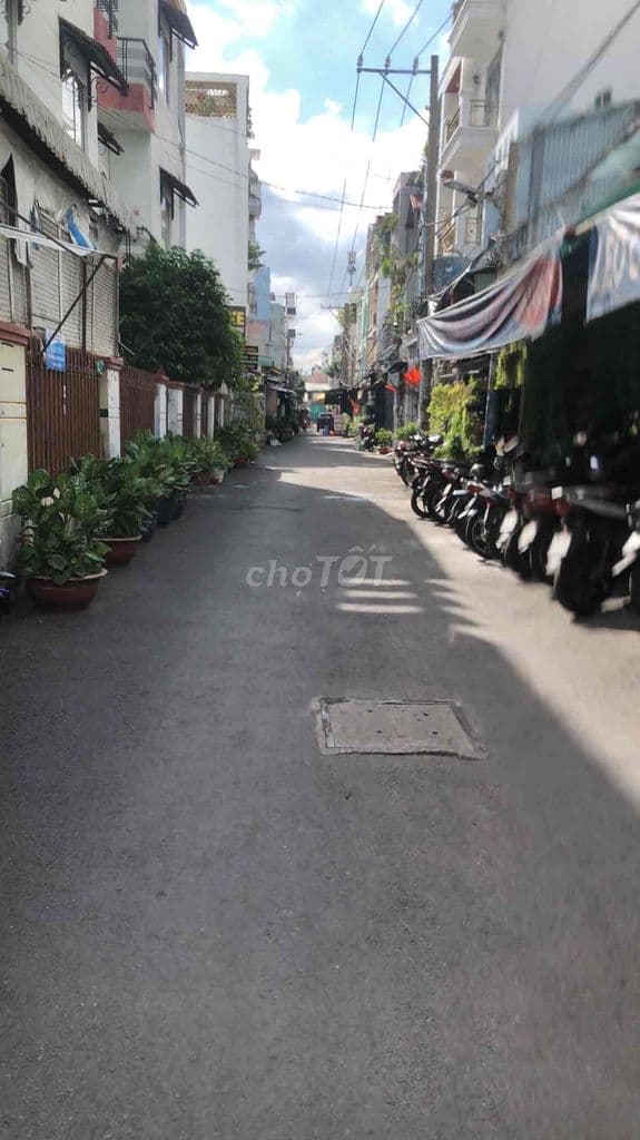 đất thổ cư cần bán 18 triệu một mét vuông