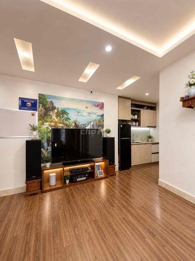 bán gấp chung cư 70m ruby city ct3 phúc lợi