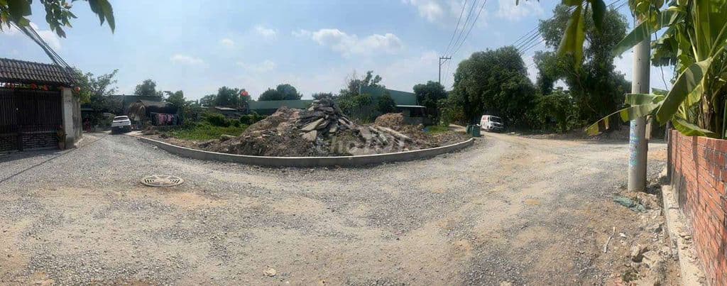 lô đất 283 m2 quận 9 chỉ 2ti5 - Ảnh 2