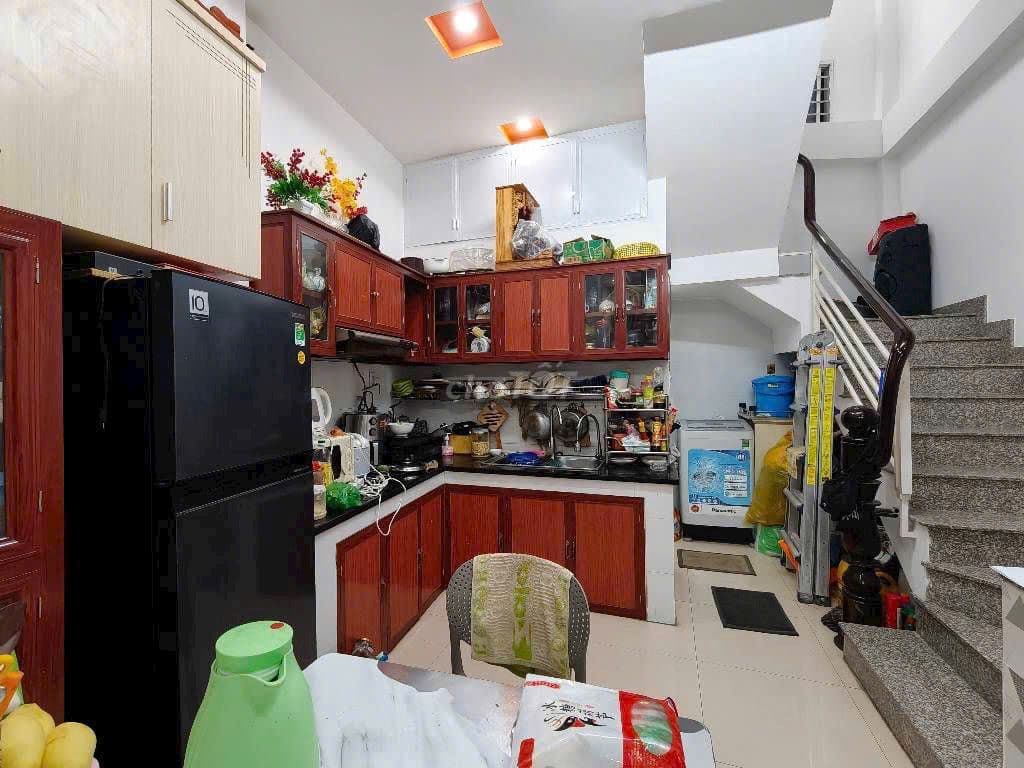 Sát Mặt Tiền Nguyễn Tiểu La Q10. (3.1m x 10m). 5 Tầng Đúc. Giá 7 Tỷ TL - Ảnh 3