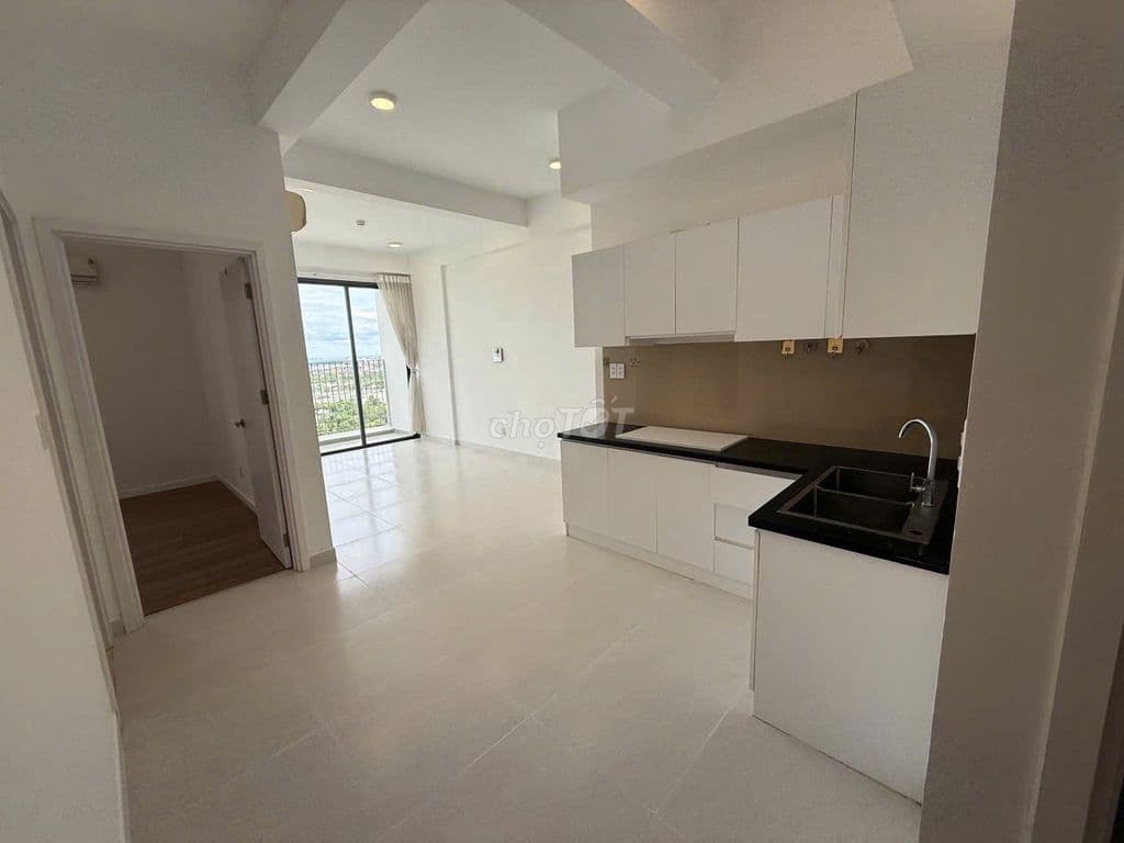 Bán chung cư Ricca 3pn + 3wc dt 115m2 có sổ hồng căn hộ mới bàn giao.