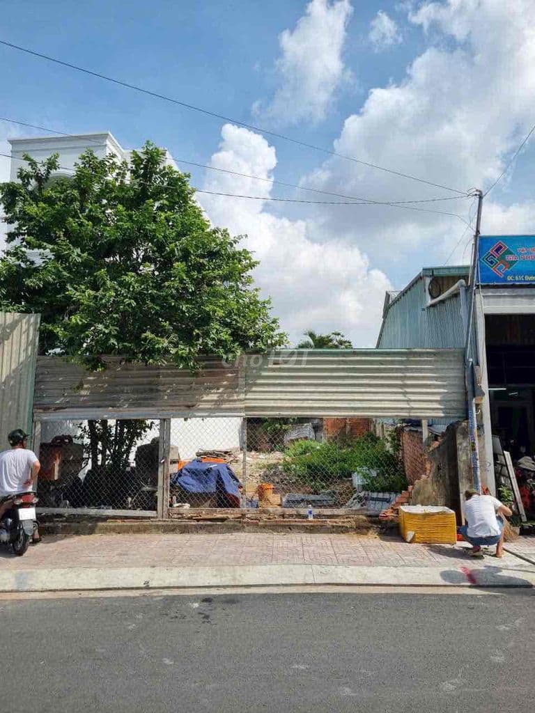 Đất mặt tiền vị trí đẹp cần bán - Ảnh 3