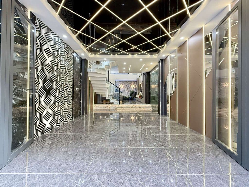 Siêu Phẩm Luxury 5 Tầng Có 2PN Master 1/ Hẻm nhựa 6m Nguyễn Thị Kiểu - Ảnh 2