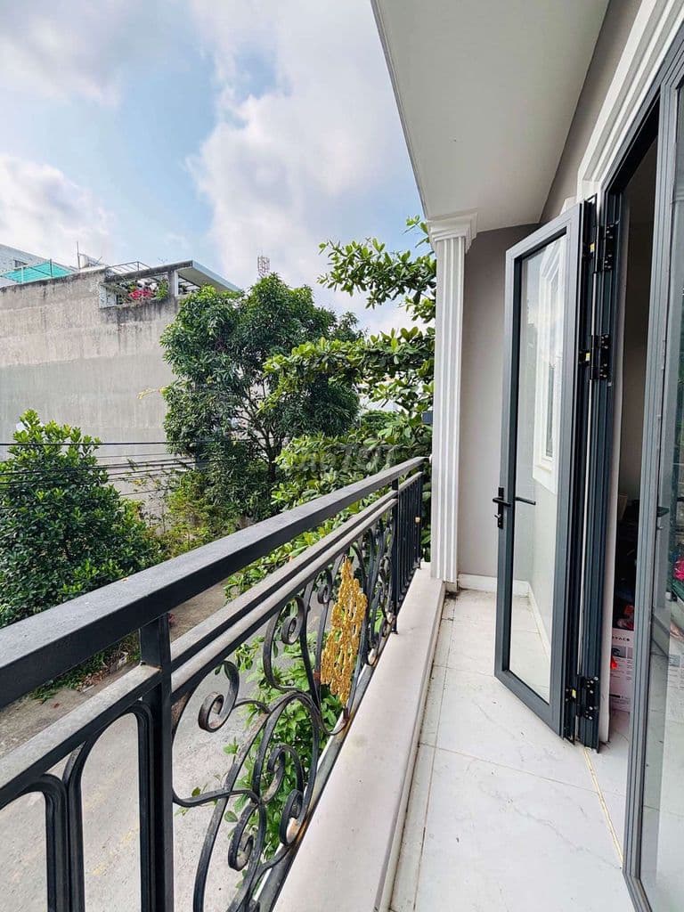 Nhà Đẹp Lung Linh KDC Phạm Thế Hiển Quận 8