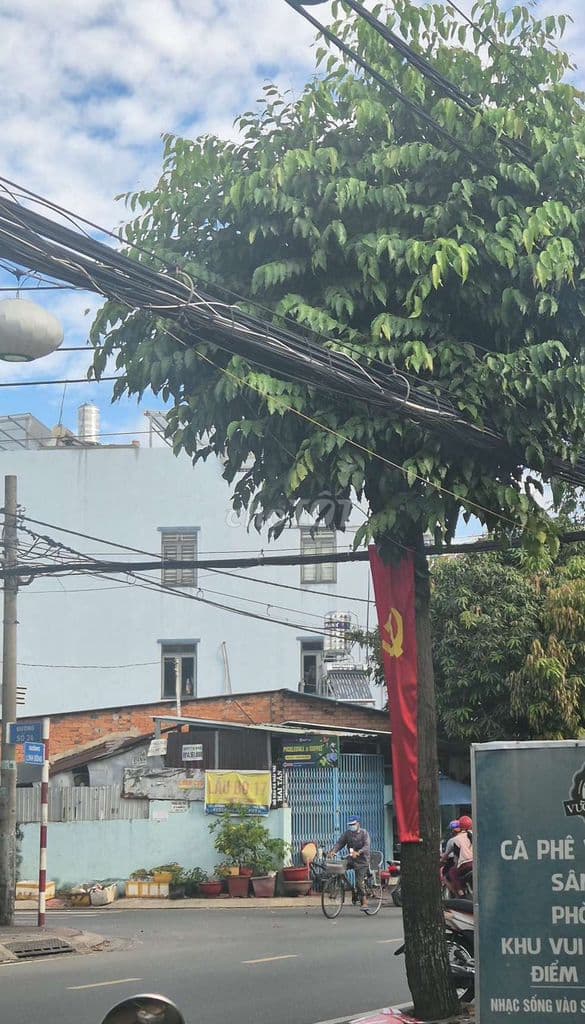 Nhà 2 tầng mt đường số Linh đông Thủ Đức . Dt 113m2 chỉ 7 tỷ 120 triệu - Ảnh 2