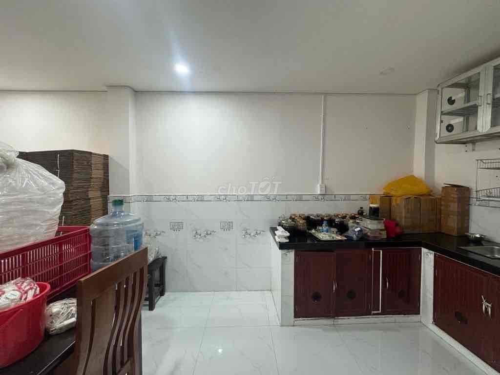 Nhà 2 Tầng ngay Điện Biên Phủ Bình Thạnh giá 4,5 Tỷ - Ảnh 2