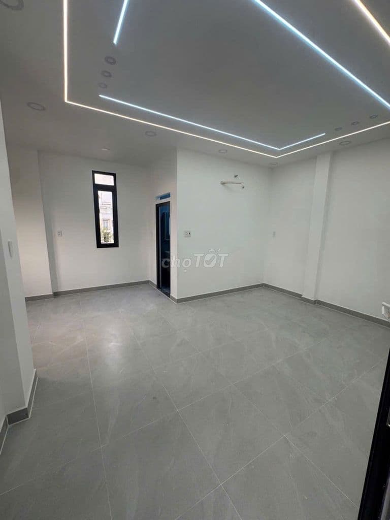 🏡 MẶT PHỐ LÔ GÓC – ĐỐI DIỆN AEON MALL TÊN LỬA – THANG MÁY CAO CẤP - Ảnh 3