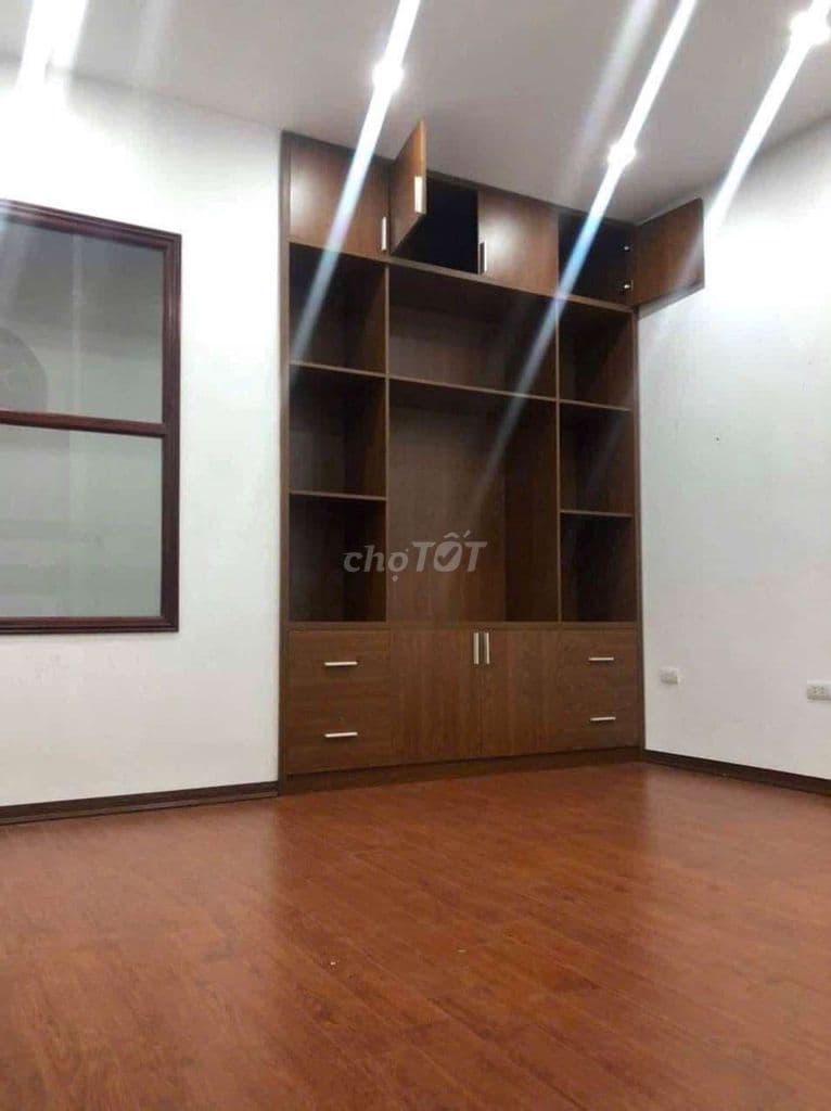 Bán nhà Duy Tân CG - phân lô sát phố - 5 tầng - ôtô tránh - kinh doanh - Ảnh 3