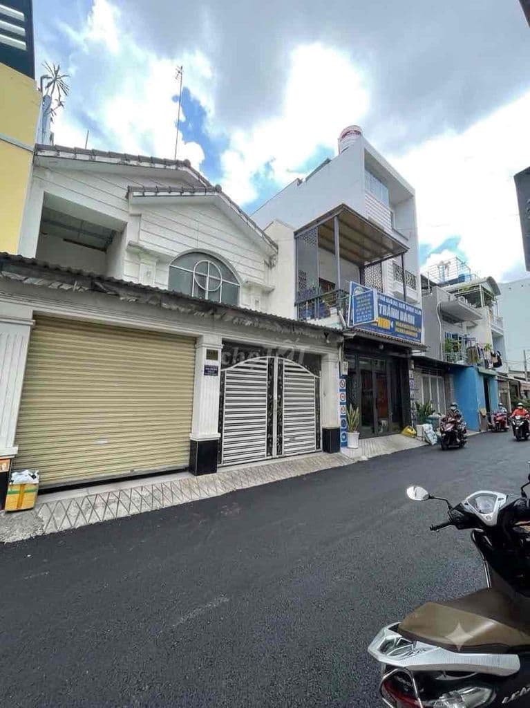 NHÀ NGANG 6,74M - KHU LÝ PHỤC MAN - QUẬN 7 - Ảnh 2