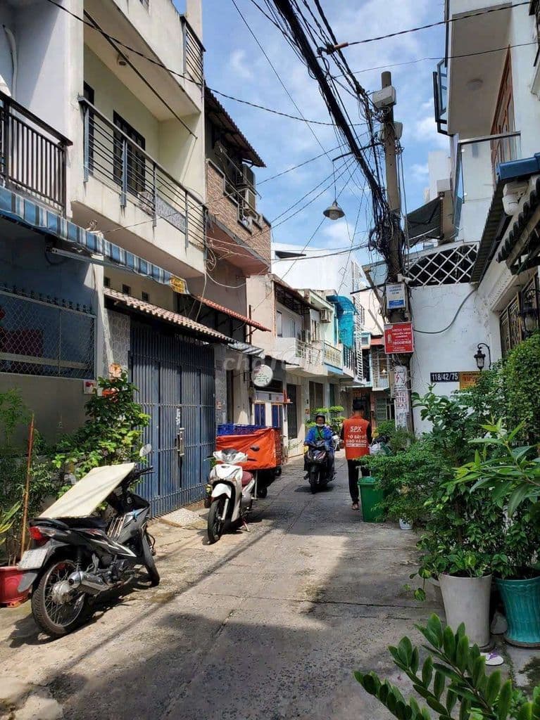 Bán nhà HXH đường huỳnh thiện lộc 2.5 tầng giá rẻ - Ảnh 2