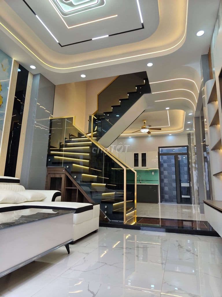 BÁN NHÀ CAO CẤP ĐÚC 3 TẤM TẠI XÃ BÀ ĐIỂM 4M X 16M - Ảnh 3