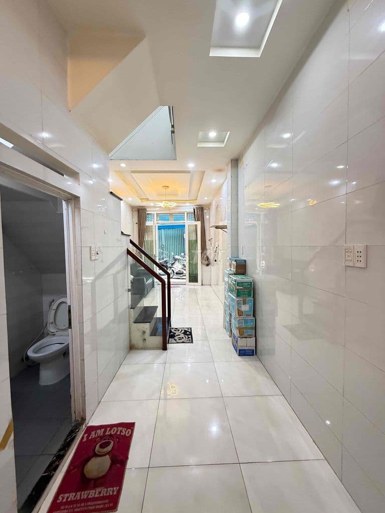 Gởi ACE phí 2%..Bán nhà 3m2 ❌ 10m..Xây kiên cố, pháp lý cực chuẩn Q.7 - Ảnh 3