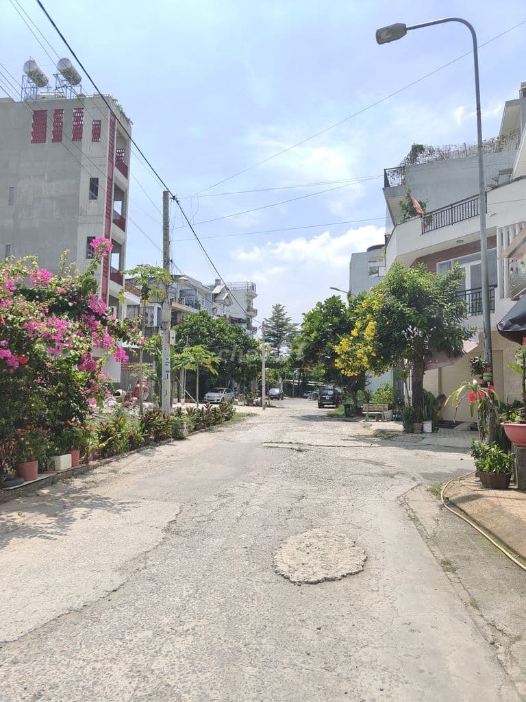 Đất 54m2 Hẻm 114 ngô chí quốc