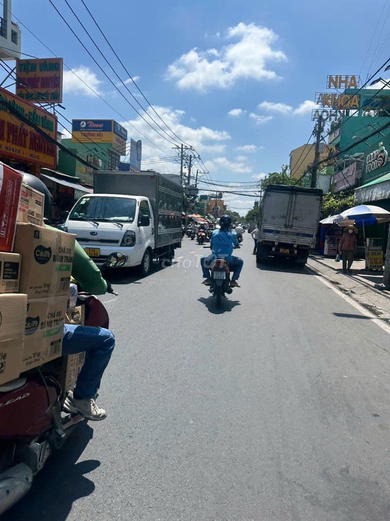 2 mặt tiền đường Hiệp Bình 2000m2 22x90m 100tỷ có HĐ thuê 180tr