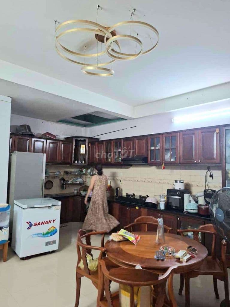 HXH Thống Nhất, ~95 m2, ngang ~5,5m, nhà 5 tầng, nhỉnh 8 tỉ. - Ảnh 2
