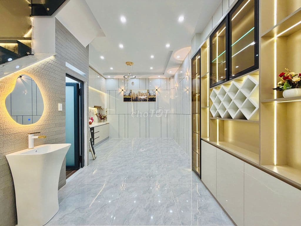 💎Hiếm! Nhà Mới Gần Nhà Ga T3 – Xây Mới Sang Trọng – Tặng Full Nội Thất - Ảnh 2