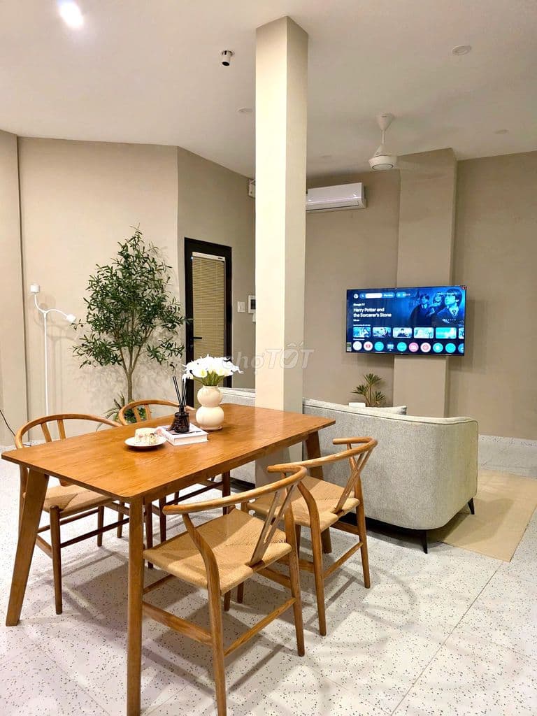 Nhà đẹp tặng full nội thất Quận 3 - Gía 8 Tỷ 9 - 6m x 7m - 4 tầng !!!
