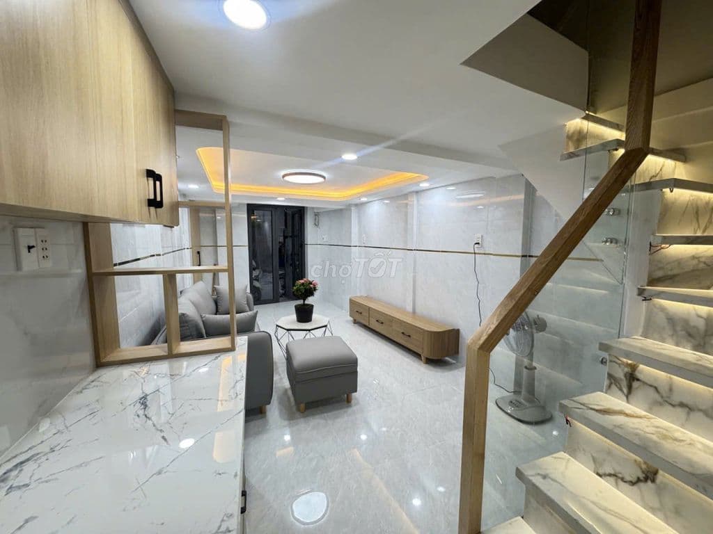 Nhà 3 tầng, ô tô đậu cửa, đối diện Sacombank Trường Chinh. - Ảnh 3