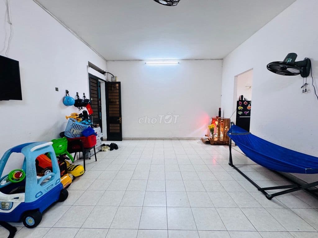 👉 Chung cư Sơn Kỳ - 72m² - Nhà đẹp ở ngay - 2.9 tỷ, sổ riêng