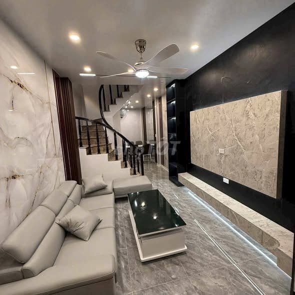 bán nhà 34m2 Hoàng Mai gần hồ - Ảnh 3